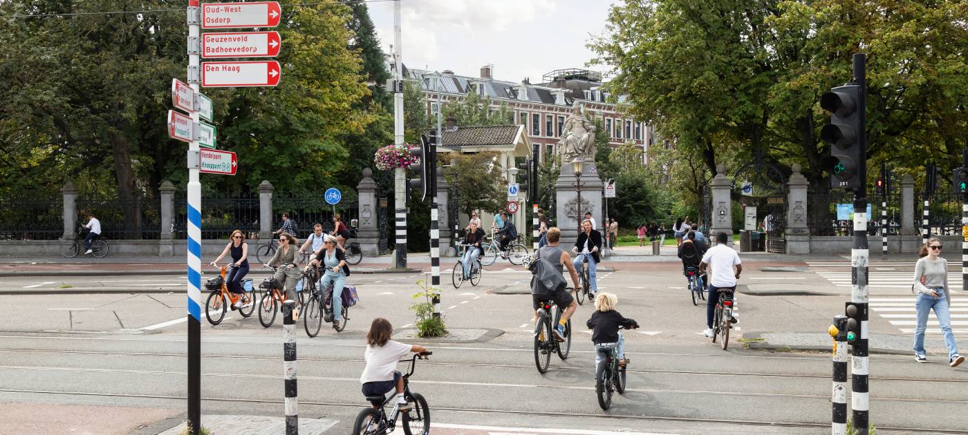 Amsterdam Vondelpark obožavaju svi, i lokalno stanovništvo i posjetitelji.