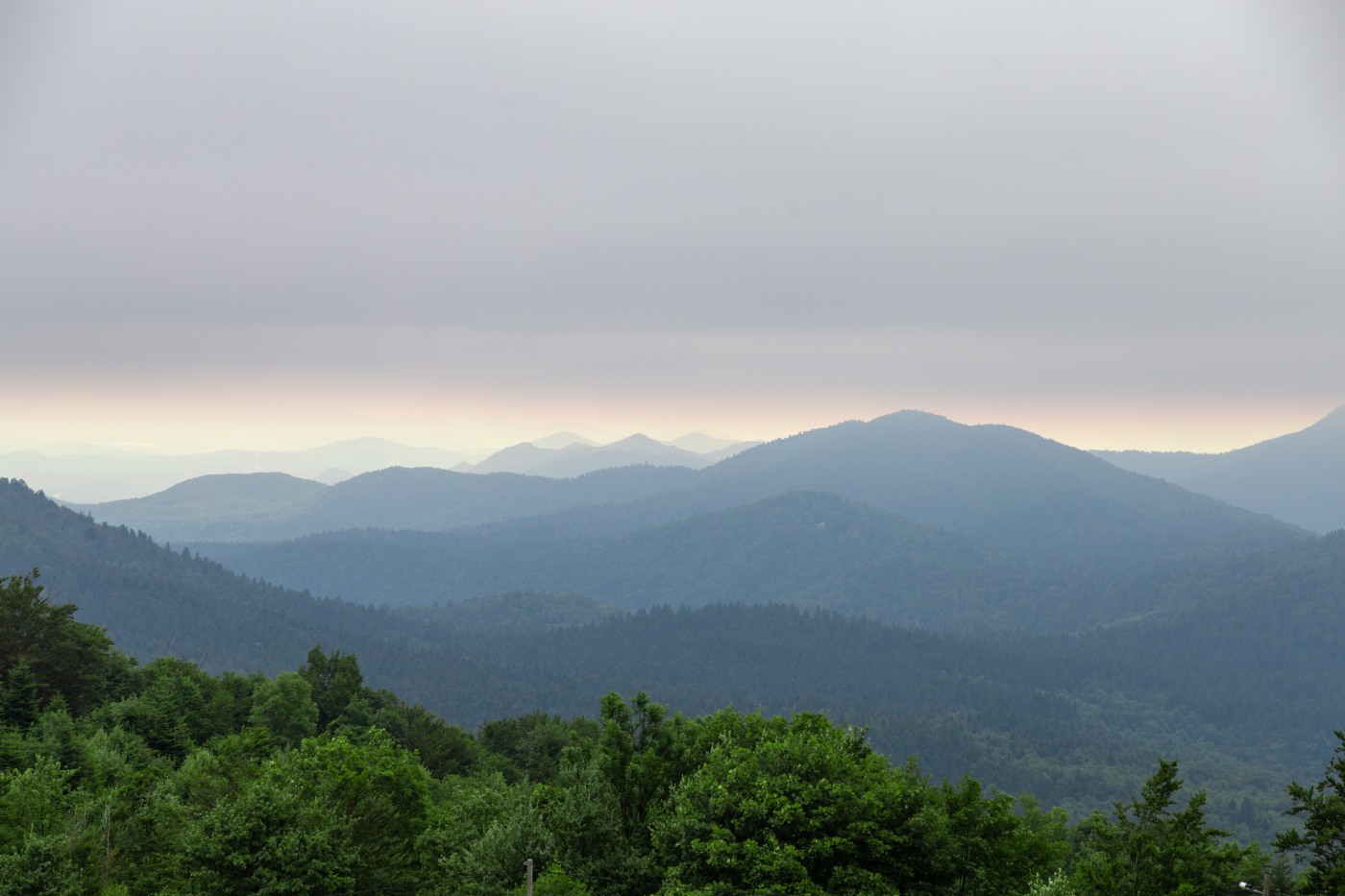 Panorama Velebita s vidikovca Krasno. 