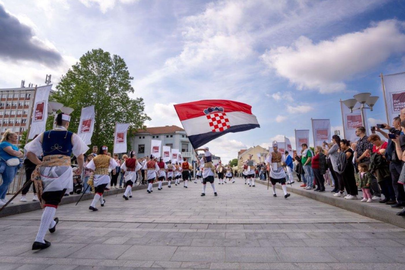 Svi zaJEDNO HRVATSKO NAJ.