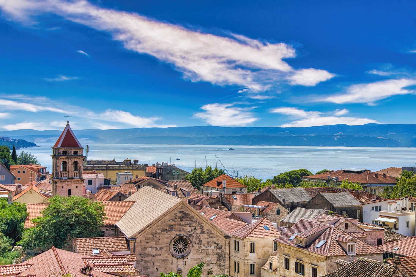 Omnivia agencija, pogled s Mirabele.