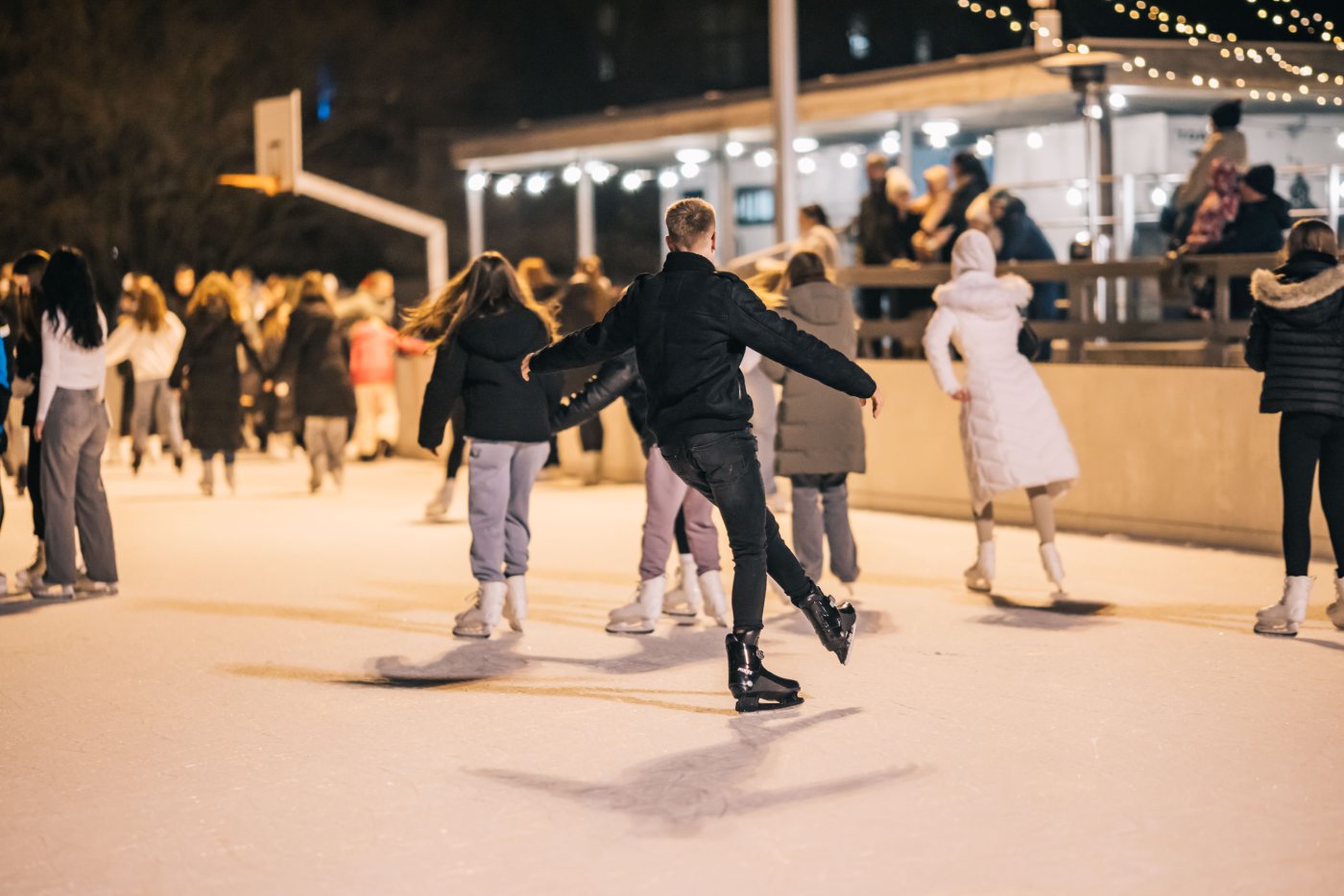 Gradsko klizalište Sokol. 