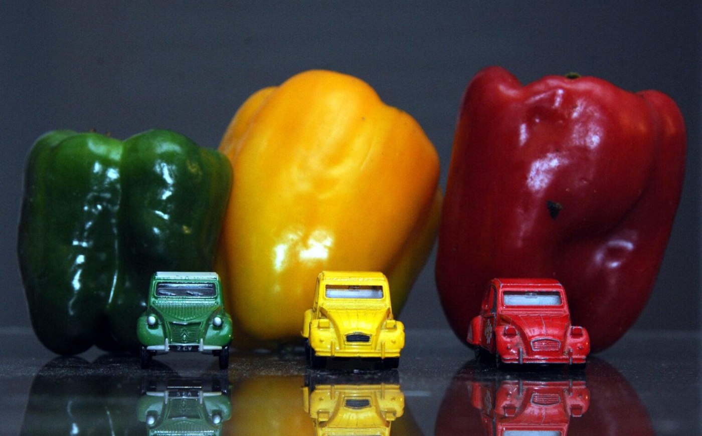 Izložba oldtimera u Family Mallu, Zagreb. 